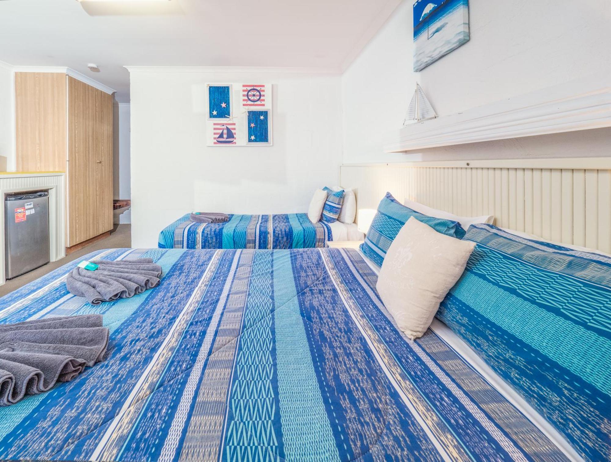 Boyne Island Motel And Villas 외부 사진