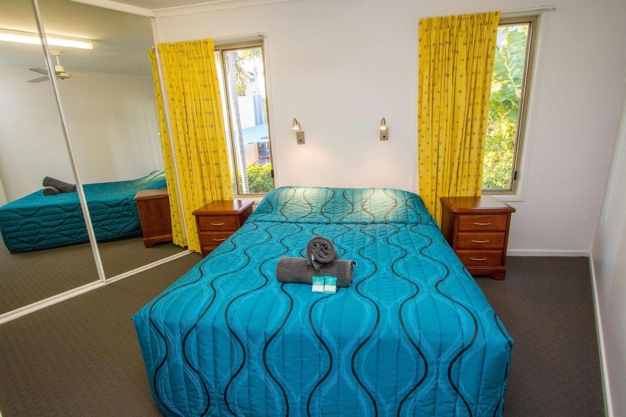 Boyne Island Motel And Villas 외부 사진